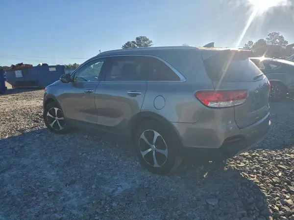 5XYPH4A59JG385353 2018 KIA SORENTO - Image 2