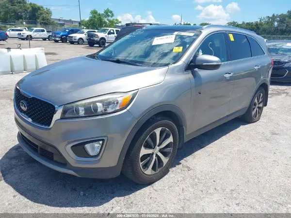 5XYPH4A59JG395977 2018 KIA SORENTO - Image 2