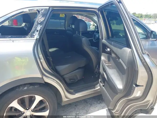 5XYPH4A59JG395977 2018 KIA SORENTO - Image 8