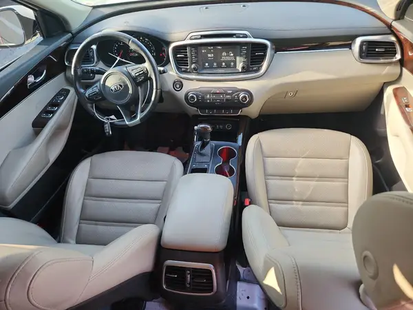5XYPH4A59JG423566 2018 KIA SORENTO - Image 8