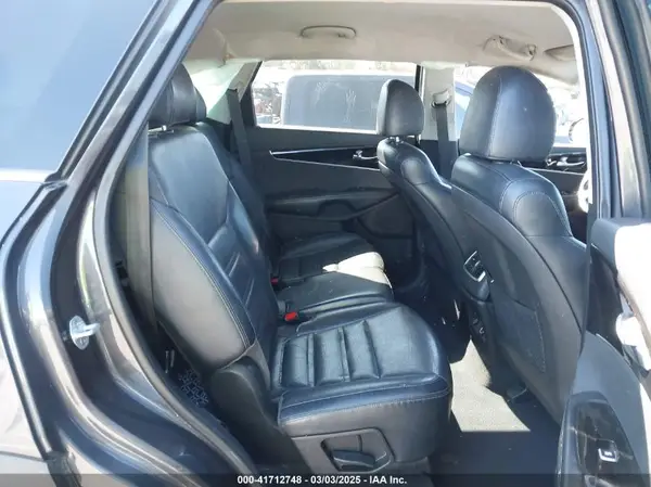 5XYPH4A59KG457959 2019 KIA SORENTO - Image 8