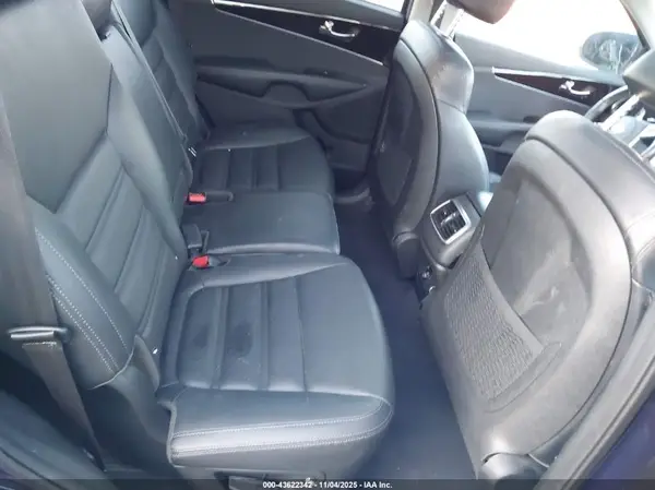5XYPH4A59LG677510 2020 KIA SORENTO - Image 8