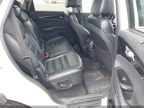 5XYPH4A5XGG005526 2016 KIA SORENTO - Image 8