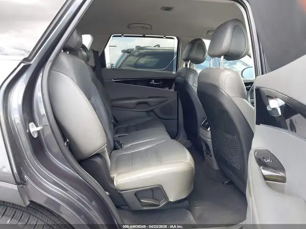 5XYPH4A5XGG093719 2016 KIA SORENTO - Image 8
