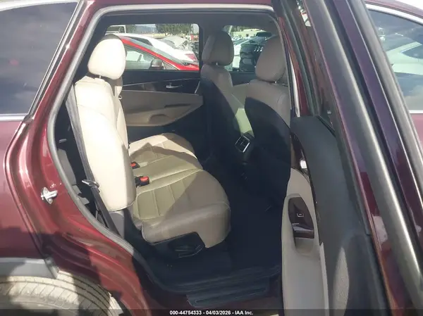 5XYPH4A5XGG159363 2016 KIA SORENTO - Image 8