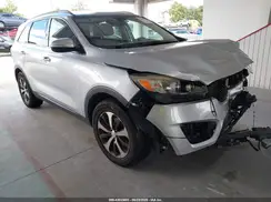 5XYPH4A5XGG172260 2016 KIA SORENTO