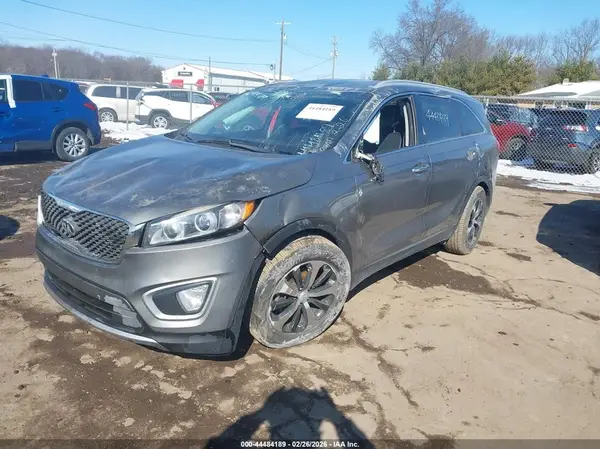 5XYPH4A5XHG277141 2017 KIA SORENTO - Image 2