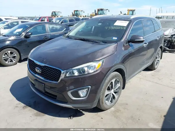 5XYPH4A5XHG295042 2017 KIA SORENTO - Image 2