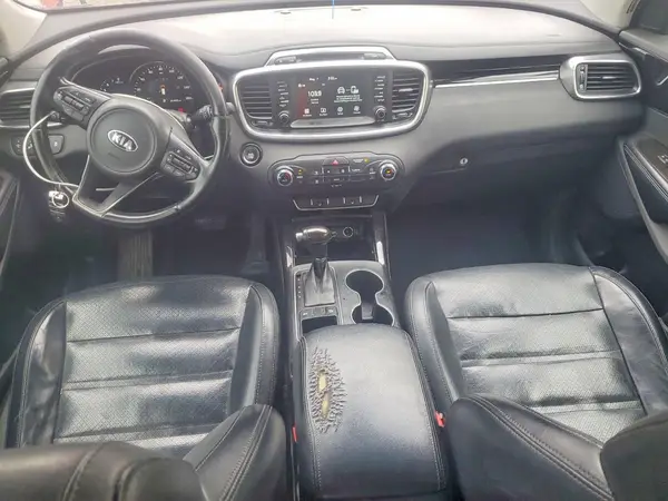 5XYPH4A5XHG320229 2017 KIA SORENTO - Image 8