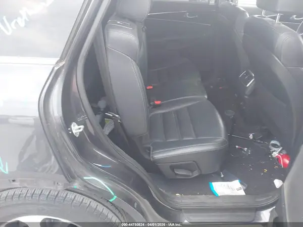 5XYPH4A5XJG396328 2018 KIA SORENTO - Image 8