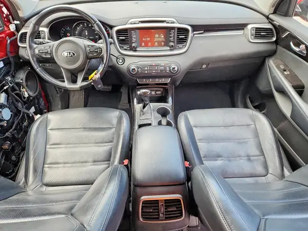 5XYPH4A5XJG409109 2018 KIA SORENTO - Image 8