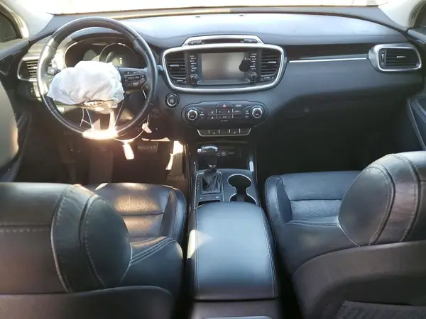 5XYPH4A5XJG410549 2018 KIA SORENTO - Image 8