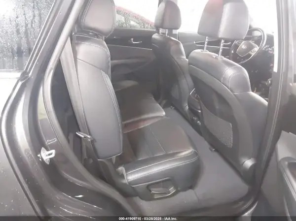 5XYPH4A5XKG461096 2019 KIA SORENTO - Image 8