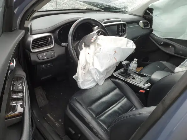 5XYPH4A5XLG702639 2020 KIA SORENTO - Image 8