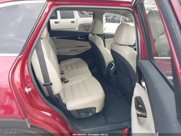 5XYPH4A5XLG703760 2020 KIA SORENTO - Image 8