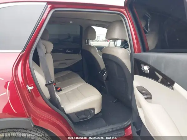 5XYPH4A5XLG710627 2020 KIA SORENTO - Image 8