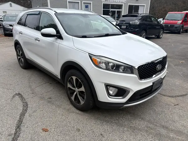 5XYPHDA10GG006830 2016 KIA SORENTO - Image 1