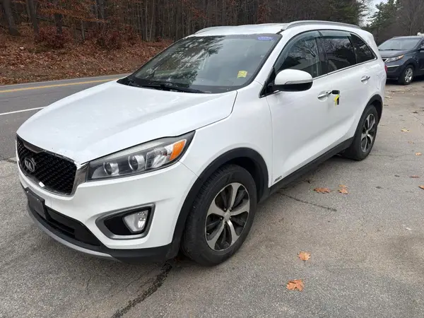 5XYPHDA10GG006830 2016 KIA SORENTO - Image 2
