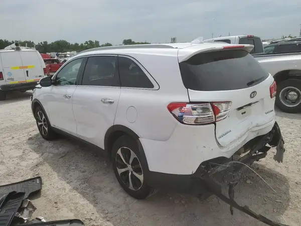 5XYPHDA10HG280966 2017 KIA SORENTO - Image 2