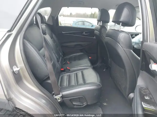 5XYPHDA10HG309429 2017 KIA SORENTO - Image 8