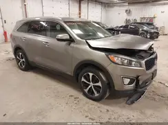 5XYPHDA10JG360175 2018 KIA SORENTO