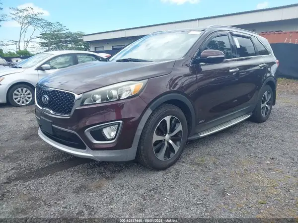 5XYPHDA11GG023801 2016 KIA SORENTO - Image 2