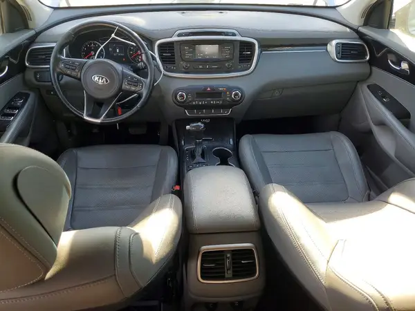 5XYPHDA11GG030800 2016 KIA SORENTO - Image 8