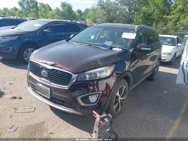 5XYPHDA11GG032823 2016 KIA SORENTO - Image 2