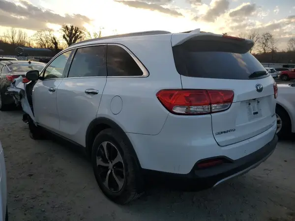 5XYPHDA11GG049024 2016 KIA SORENTO - Image 2