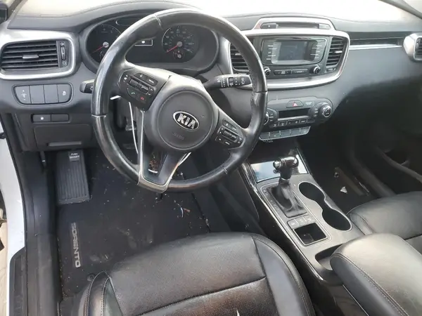 5XYPHDA11GG049024 2016 KIA SORENTO - Image 8