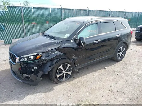 5XYPHDA11GG049749 2016 KIA SORENTO - Image 2