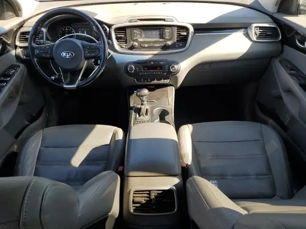 5XYPHDA11GG145204 2016 KIA SORENTO - Image 8