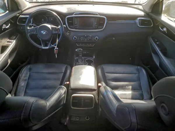 5XYPHDA11HG242470 2017 KIA SORENTO - Image 8