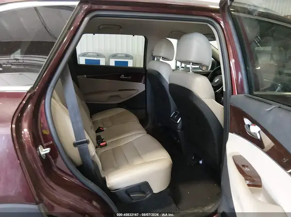 5XYPHDA11HG273413 2017 KIA SORENTO - Image 8