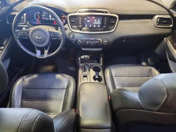 5XYPHDA11HG312923 2017 KIA SORENTO - Image 8