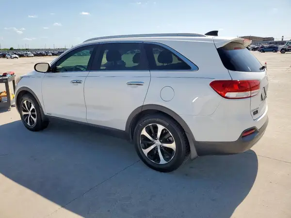 5XYPHDA11JG357947 2018 KIA SORENTO - Image 2