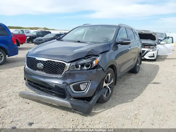5XYPHDA11JG401512 2018 KIA SORENTO - Image 2