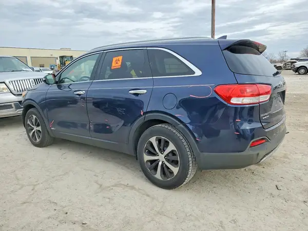 5XYPHDA12GG018705 2016 KIA SORENTO - Image 2