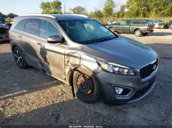 5XYPHDA12GG027436 2016 KIA SORENTO