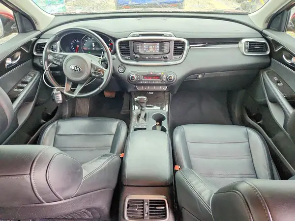 5XYPHDA12GG029770 2016 KIA SORENTO - Image 8