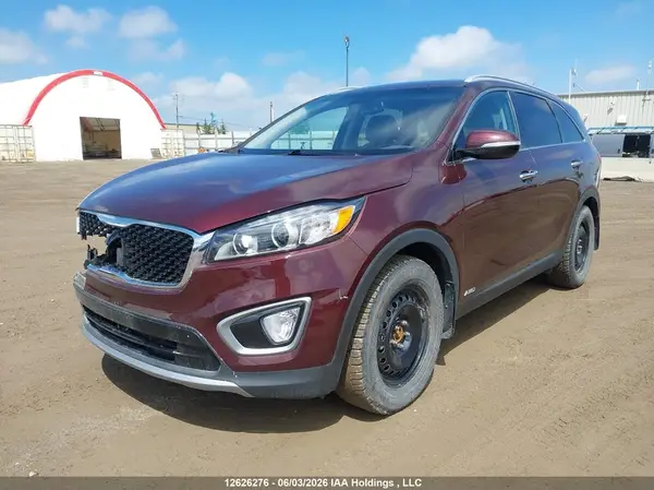 5XYPHDA12GG136754 2016 KIA SORENTO - Image 2
