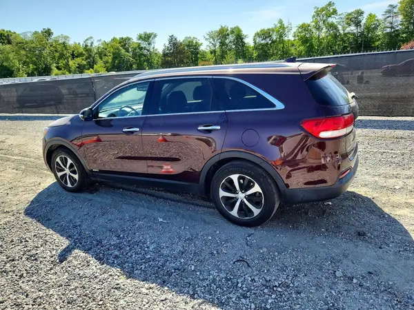 5XYPHDA12GG137175 2016 KIA SORENTO - Image 2