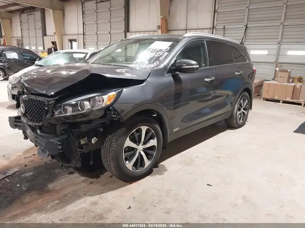5XYPHDA12GG173285 2016 KIA SORENTO - Image 2