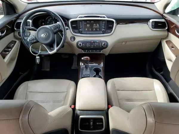 5XYPHDA12HG190184 2017 KIA SORENTO - Image 8