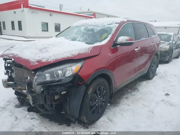 5XYPHDA12HG212801 2017 KIA SORENTO - Image 2