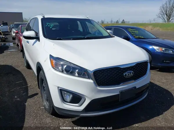 5XYPHDA12HG250125 2017 KIA SORENTO - Image 1