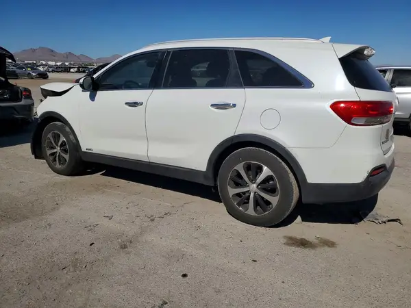 5XYPHDA12HG268690 2017 KIA SORENTO - Image 2