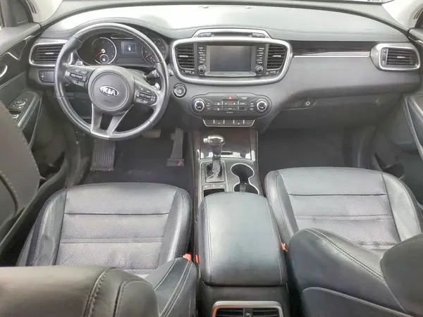 5XYPHDA12HG278829 2017 KIA SORENTO - Image 8