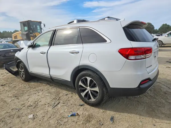 5XYPHDA13GG008586 2016 KIA SORENTO - Image 2
