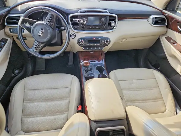 5XYPHDA13GG008586 2016 KIA SORENTO - Image 8